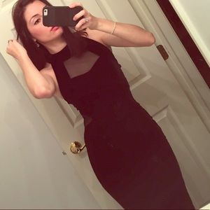 🕷Black Velvet Dress • Pics upon request